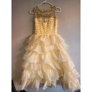 Girls size 7/8 long fancy yellow gemstone accent long dress ruffle flare skirt